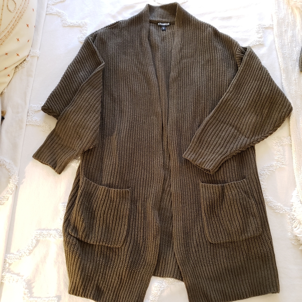 Express Cardigan - Picture 3 of 7
